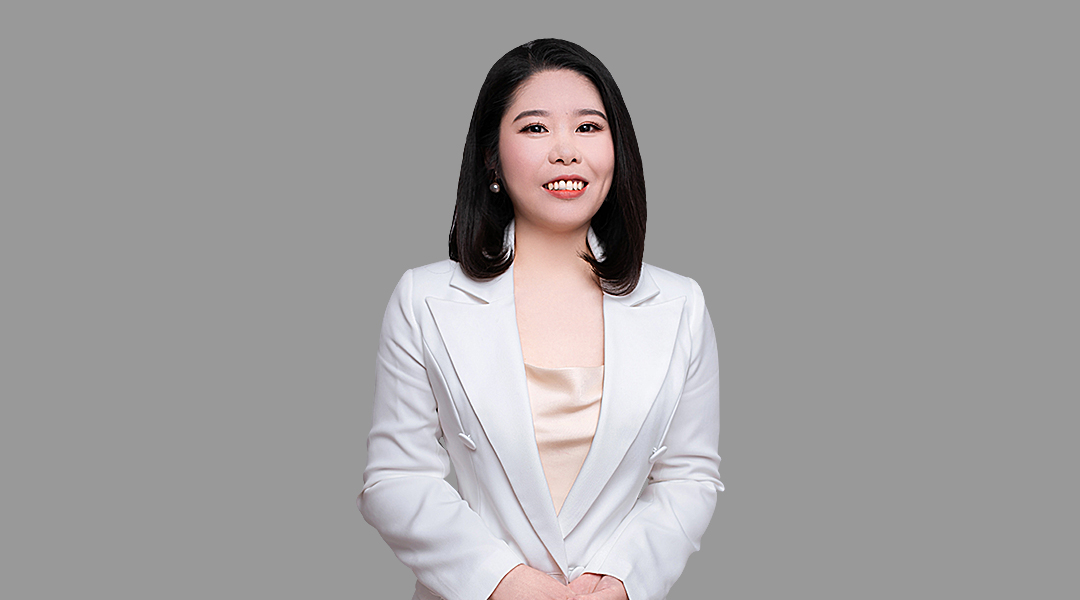周春华.jpg
